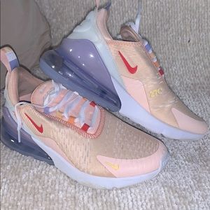 Nike 270 s 💛